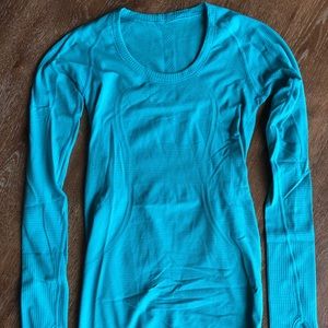 Blue long sleeve lululemon shirt
